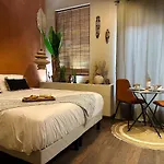 Διαμέρισμα Le Jacaranda - Africaine - Sauna & Netflix *
