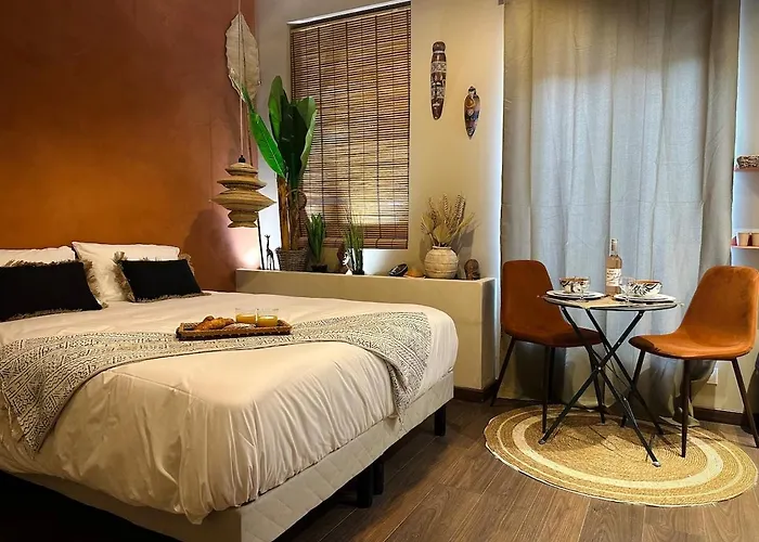 Daire Le Jacaranda - Africaine - Sauna & Netflix *