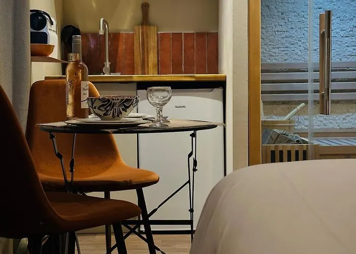 Daire Le Jacaranda - Africaine - Sauna & Netflix Sérignan